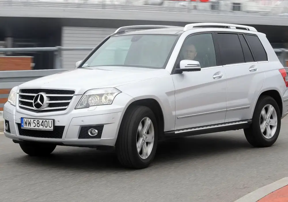 Mercedes GLK - Czy warto kupić? Opinie, silniki, wady i zalety