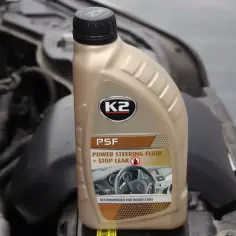 Butelka płynu do wspomagania K2 PSF Power Steering Fluid + Stop Leak, idealna do starszych aut.