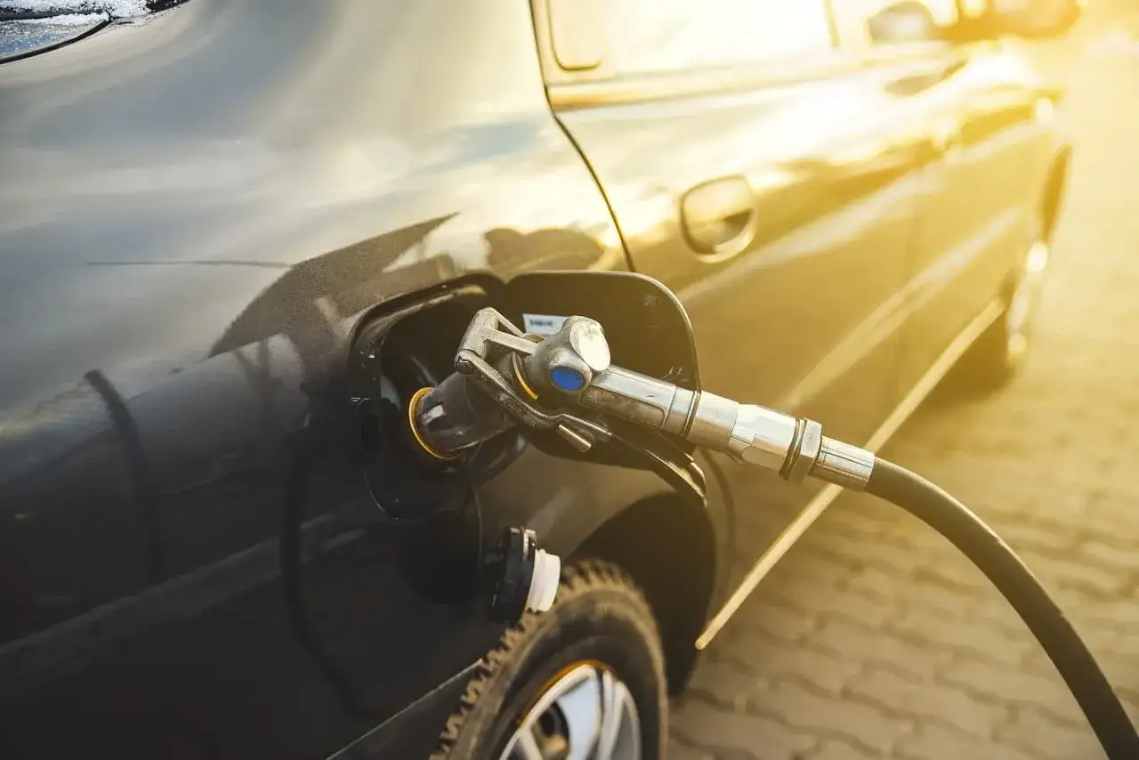 Zdjęcie Ile kosztuje instalacja LPG? Sprawdź, co wpływa na cenę montażu