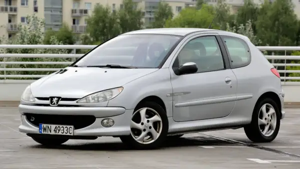 Peugeot 206 1.4 benzyna - Czy to nadal dobry wybór?