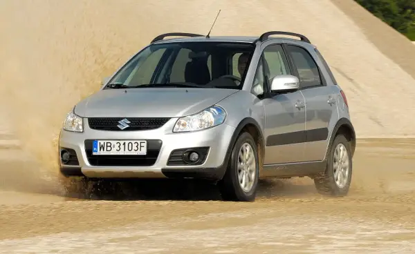 Suzuki SX4 1.6 benzyna - Czy warto kupić? Spalanie i usterki