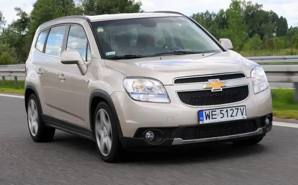 Chevrolet Orlando - czy warto kupić? Analiza i opinie