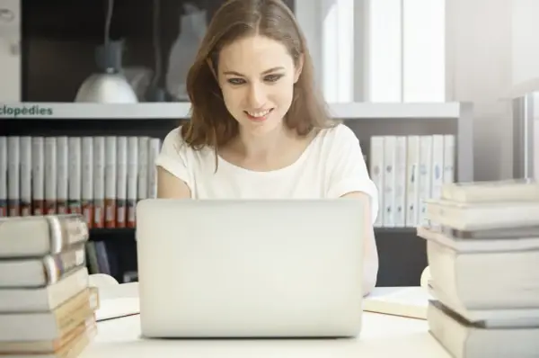 Komu można ufać w internecie – checklista dla użytkownika
